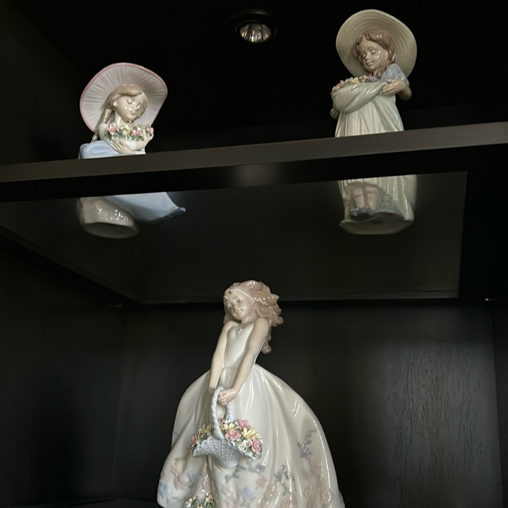 11 Lladro’s with Boxes and Papers
